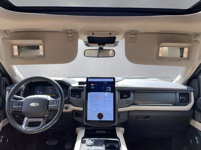Certified 2023 Ford Expedition Platinum AWD/4WD image 10