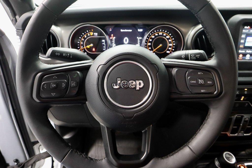 Used 2023 Jeep Gladiator Sport image 31