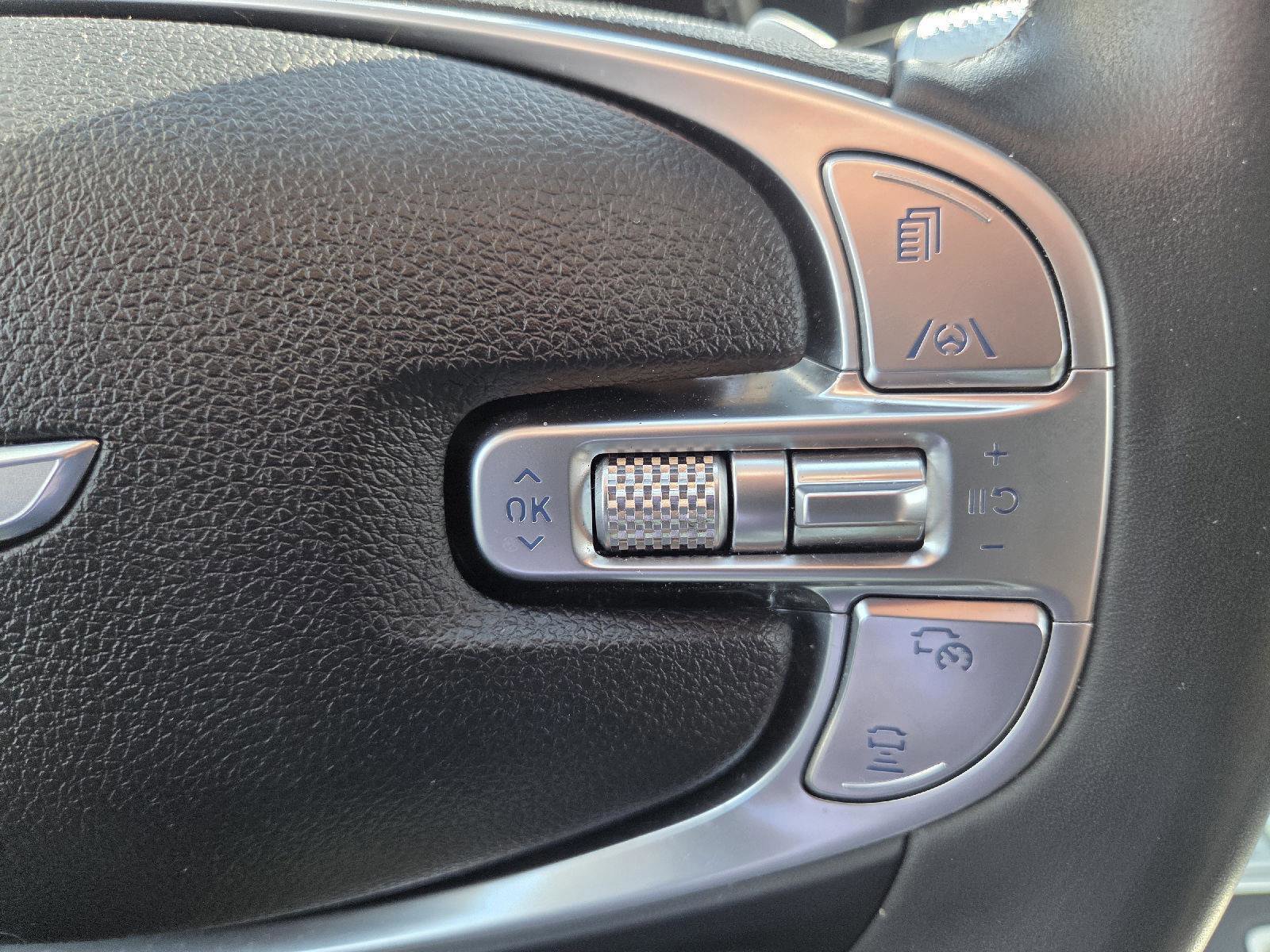 Used 2024 Genesis GV70 2.5T image 16