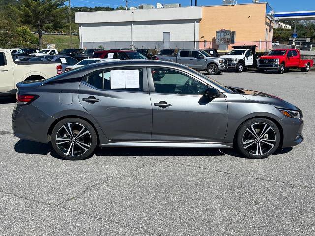 Used 2023 Nissan Sentra SR w/ SR Premium Package image 2
