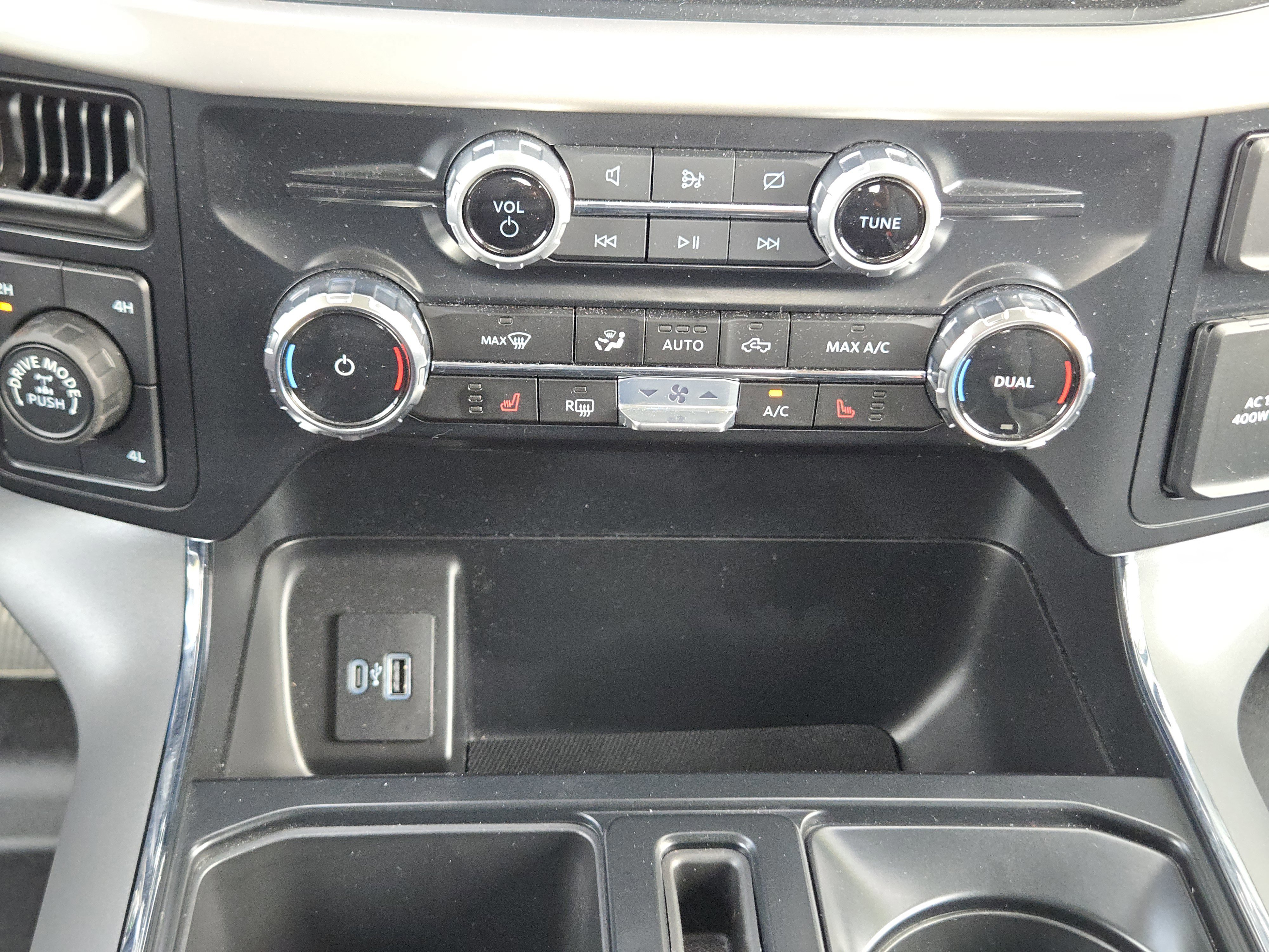 Certified 2023 Ford F150 XLT w/ Equipment Group 302A High image 20