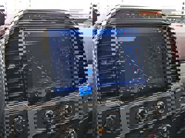 Certified 2022 Ford F250 Platinum w/ FX4 Off-Road Package image 14