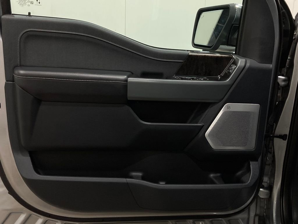 Certified 2022 Ford F150 Lariat w/ Equipment Group 502A High image 25