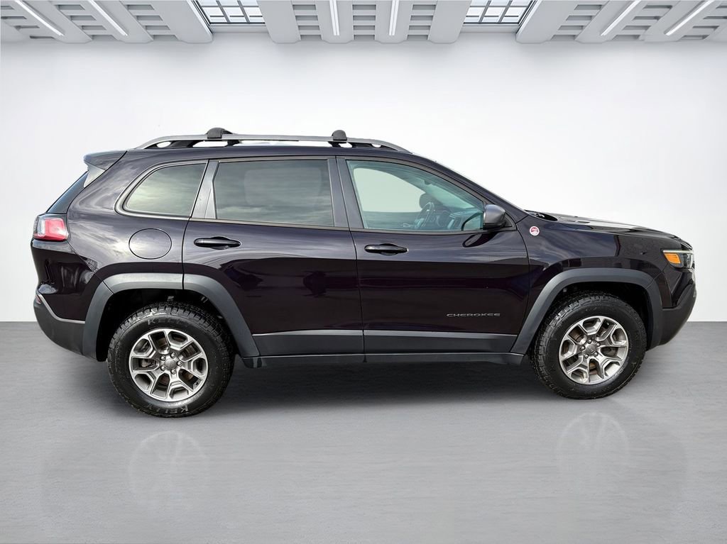 Used 2021 Jeep Cherokee Trailhawk w/ Trailer Tow Group image 2