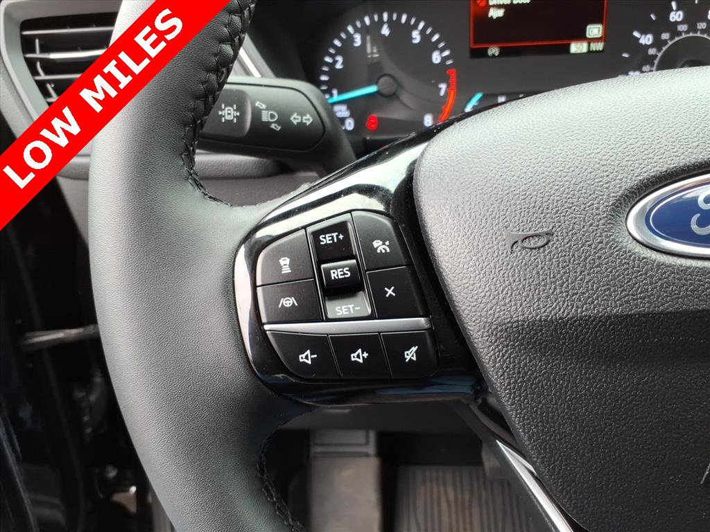 Certified 2022 Ford Escape SEL image 18