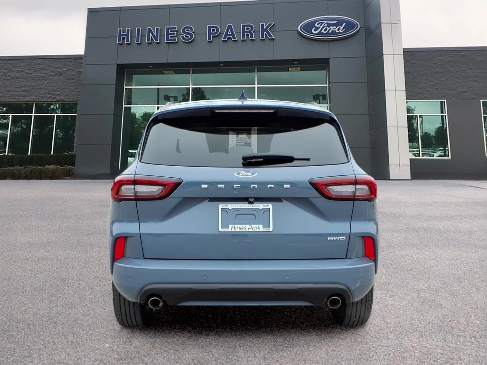 Certified 2024 Ford Escape ST-Line w/ Tech Pack #1 AWD/4WD image 6