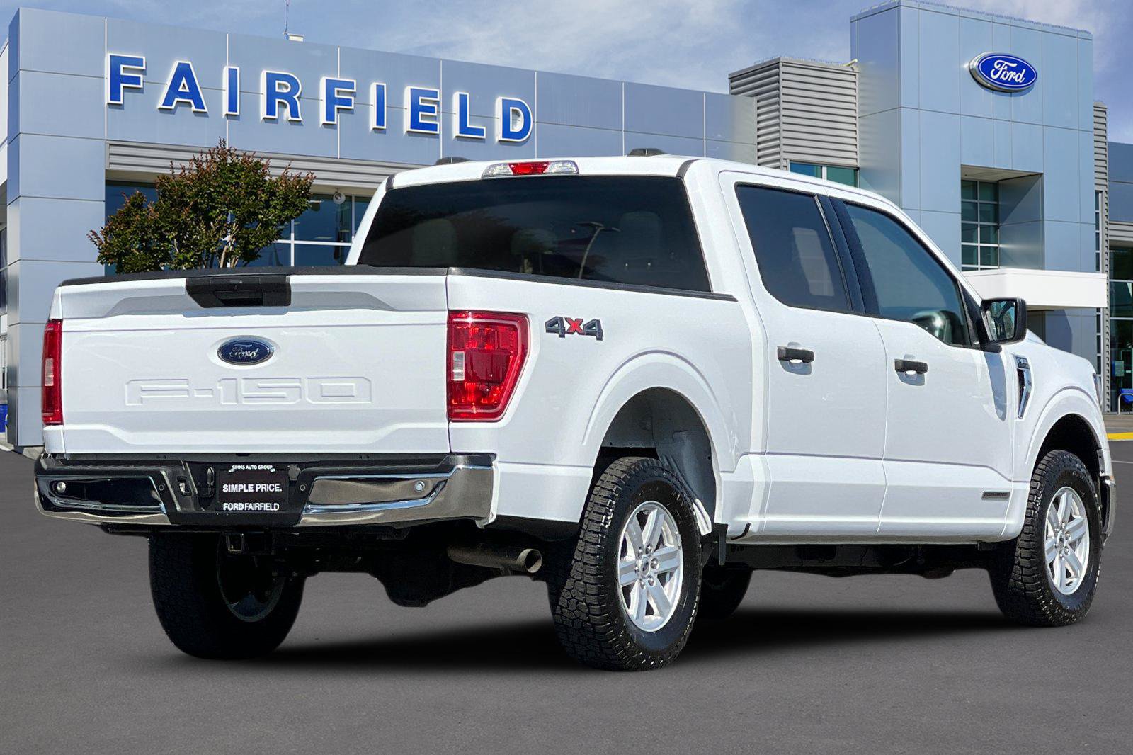 Certified 2023 Ford F150 XLT w/ Equipment Group 301A Mid AWD/4WD image 2