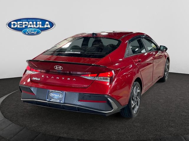 Used 2025 Hyundai Elantra Sport FWD image 7
