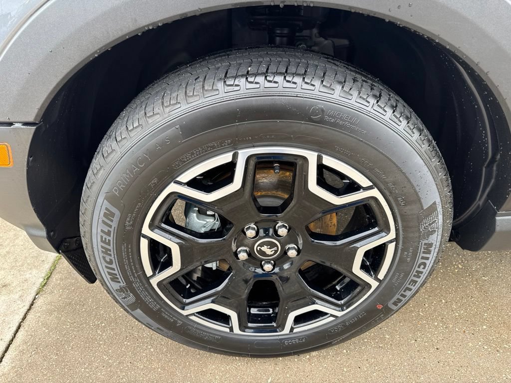 Certified 2026 Ford Bronco Sport Outer Banks AWD/4WD image 5