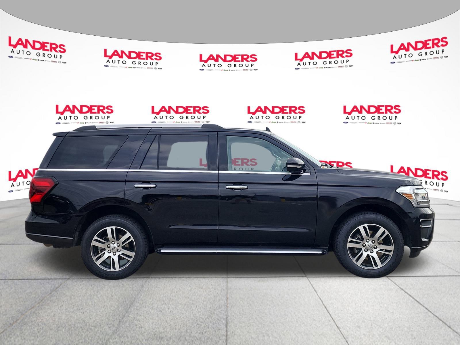 Certified 2023 Ford Expedition Limited image 2