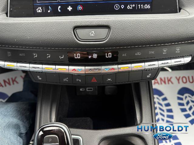 Used 2022 Cadillac XT4 Premium Luxury w/ Enhanced Visibility Package AWD/4WD image 23