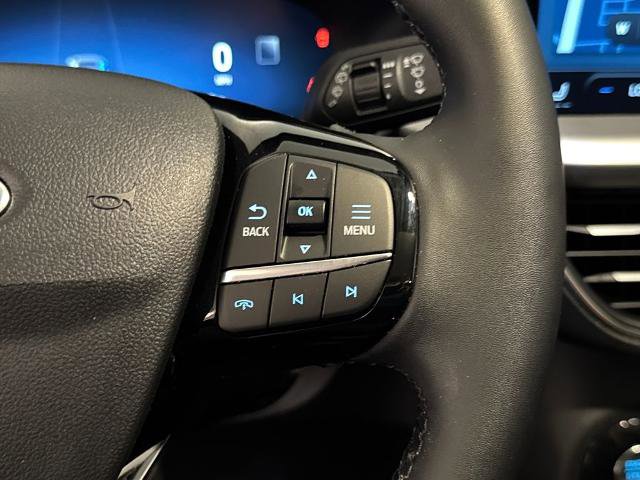 Certified 2025 Ford Escape SE w/ PHEV Premium Package image 23