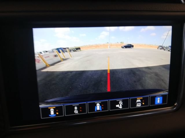 Used 2022 GMC Yukon Denali RWD image 21