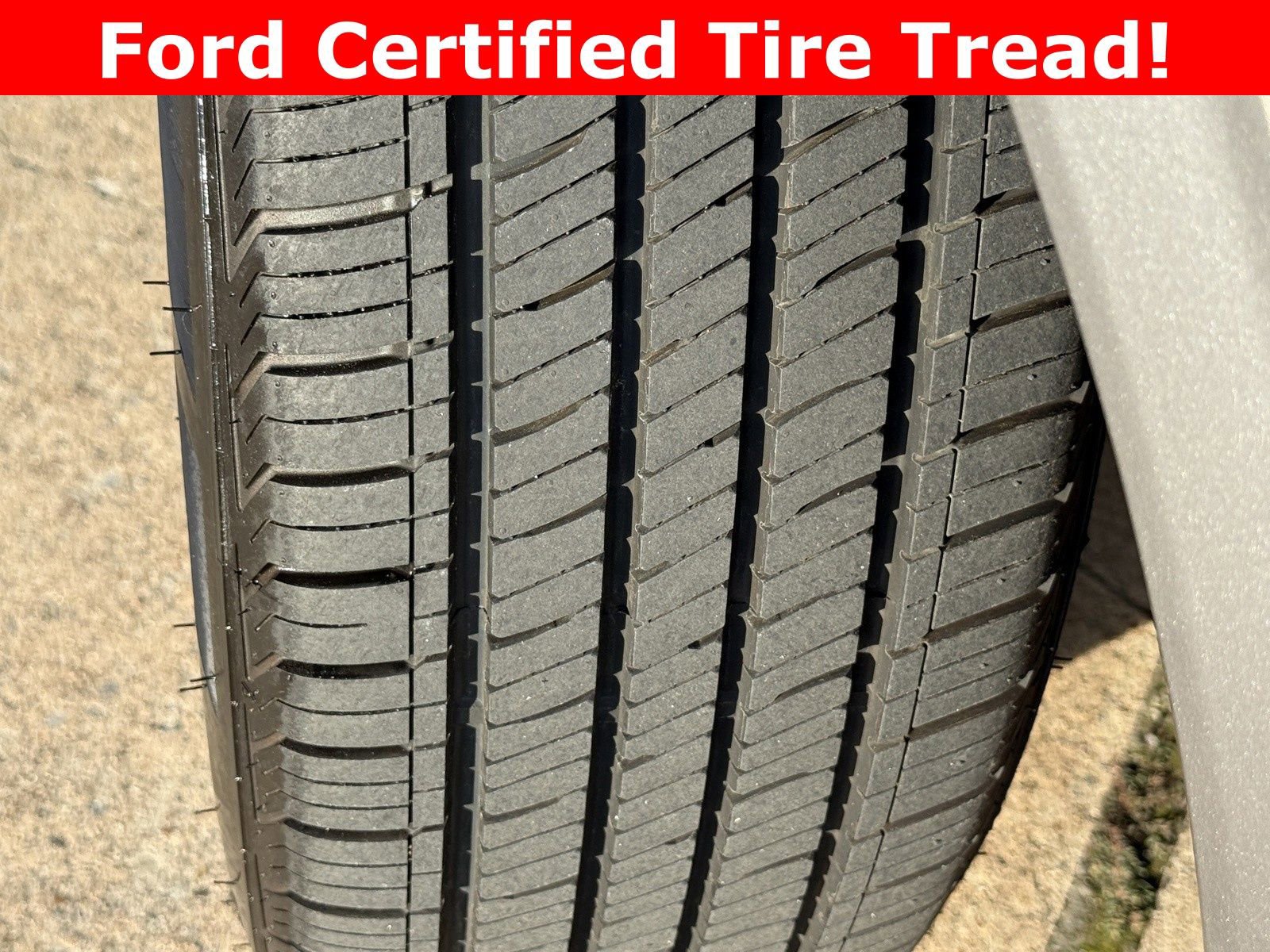 Certified 2024 Ford Escape ST-Line w/ Cold Weather Package image 10