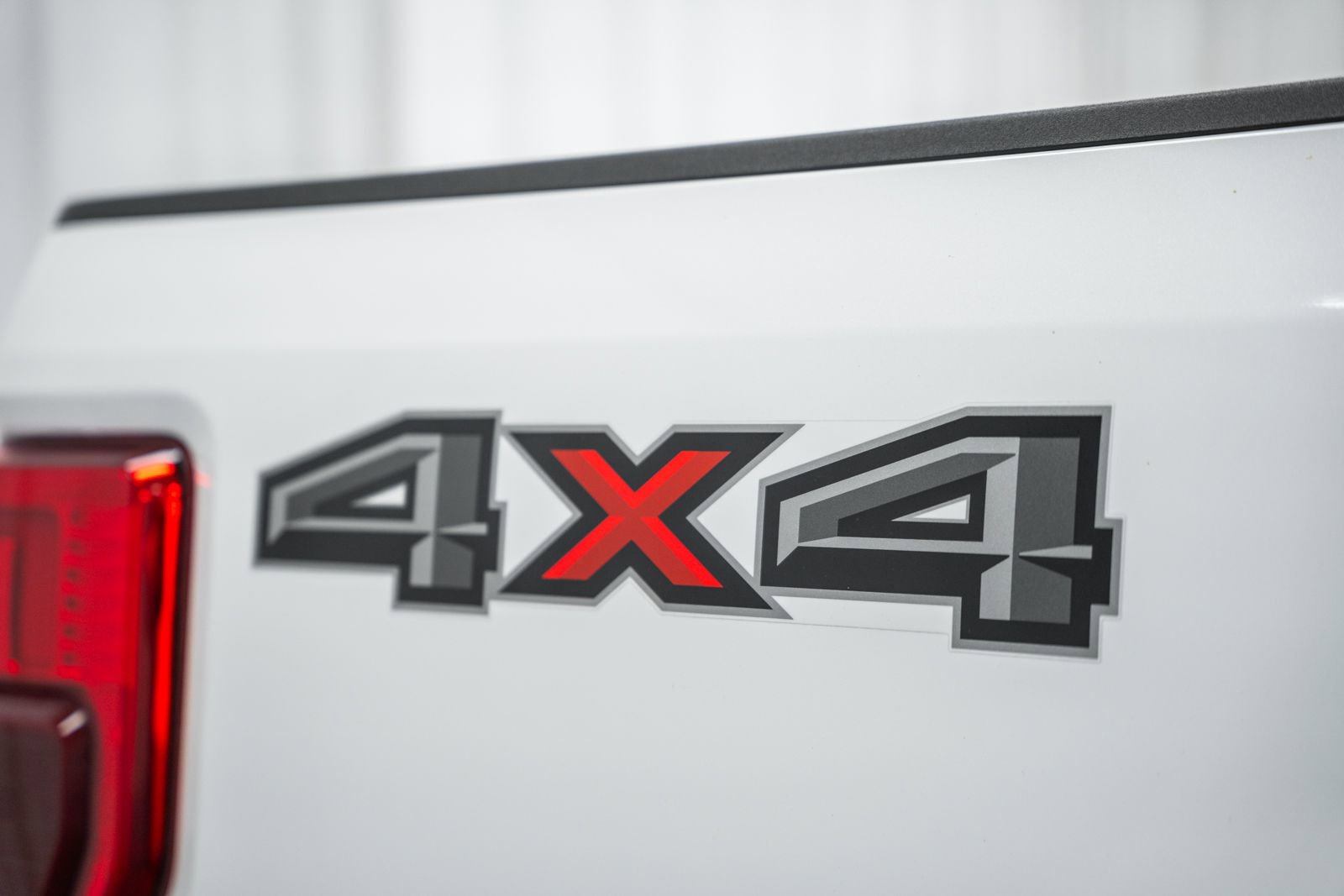 Certified 2022 Ford F250 Platinum w/ Snow Plow Prep Package image 21