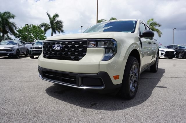 Certified 2025 Ford Maverick XLT w/ Equipment Group 302A AWD/4WD image 23