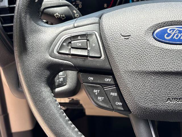 Certified 2019 Ford Escape SEL FWD image 18