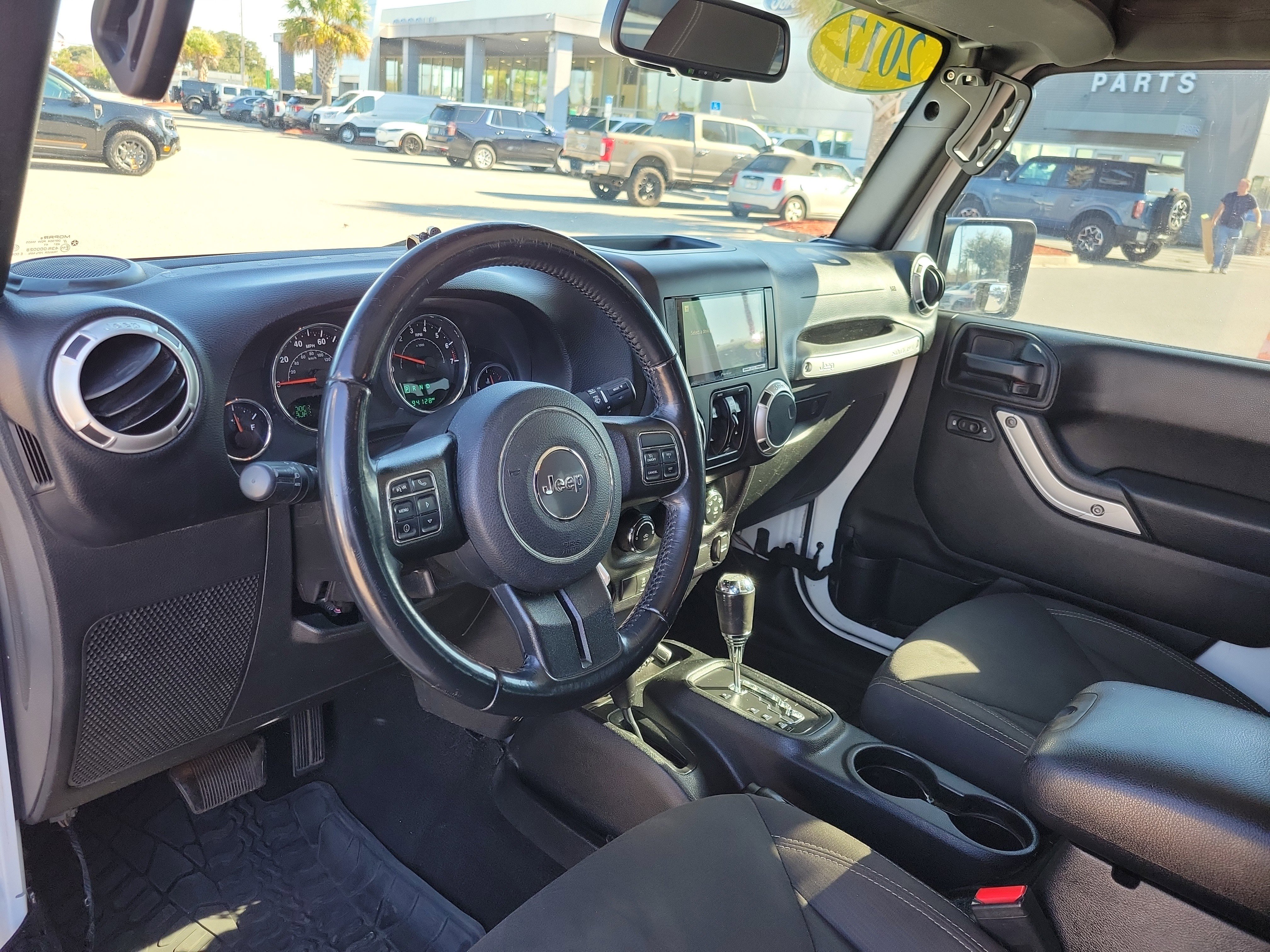 Used 2017 Jeep Wrangler Unlimited Sahara w/ Max Tow Package image 7