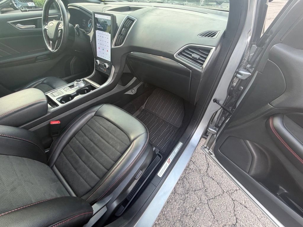 Certified 2022 Ford Edge ST-Line AWD/4WD image 34