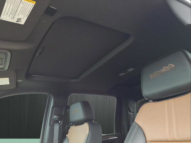 Used 2024 Chevrolet Silverado 2500 High Country w/ High Country Premium Package image 25