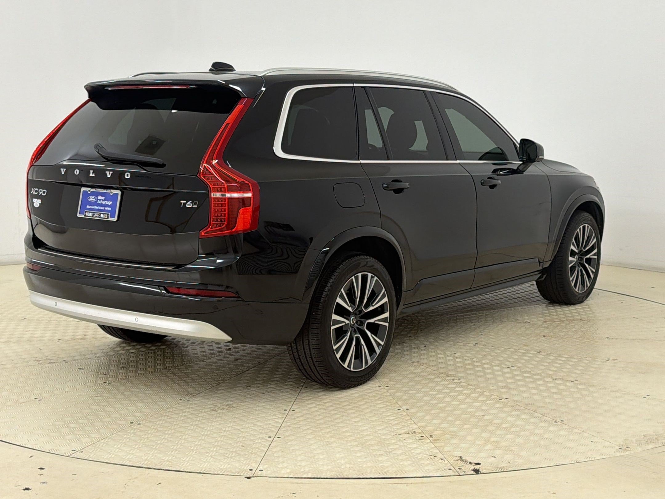Used 2022 Volvo XC90 T6 Momentum w/ Advanced Package AWD/4WD image 9