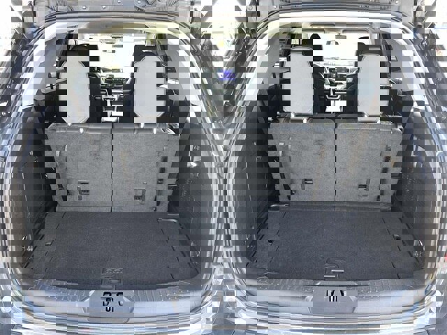 Certified 2022 Ford Explorer XLT w/ Equipment Group 202A image 16