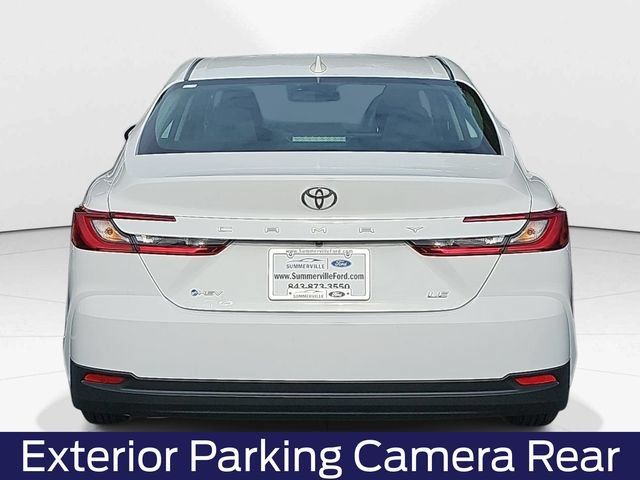 Used 2025 Toyota Camry LE FWD image 5