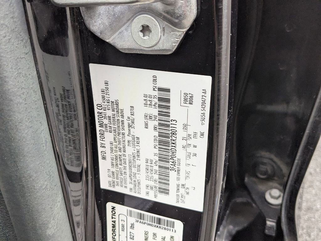 Certified 2019 Ford Fusion SE w/ Equipment Group 151A image 29