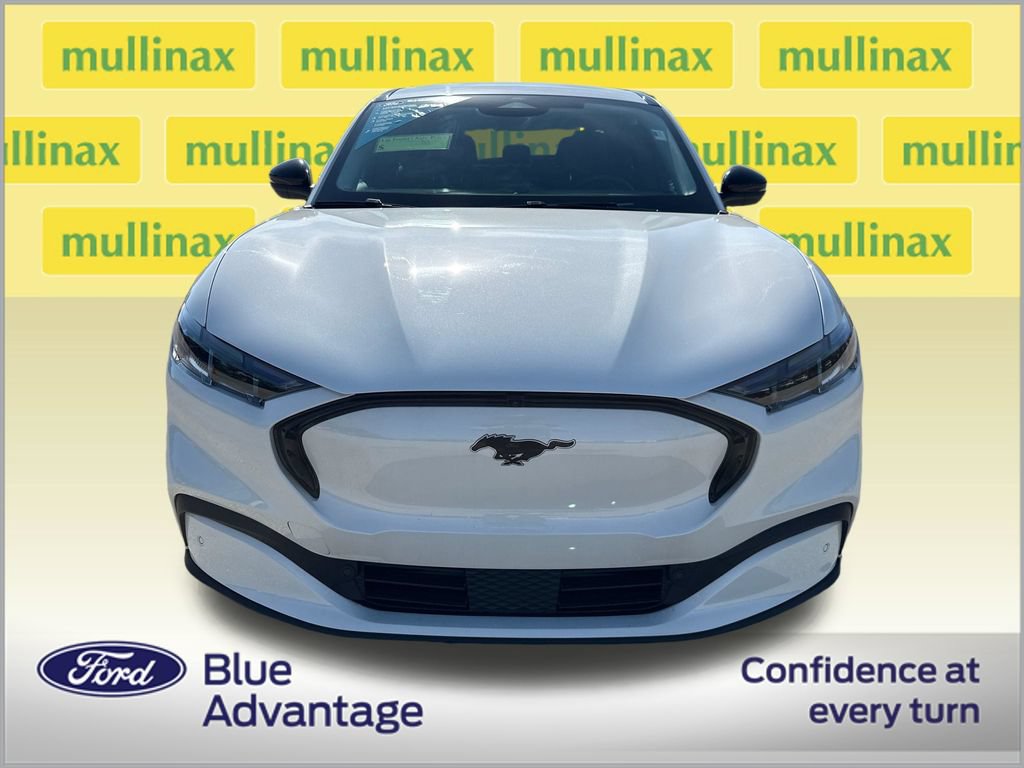Certified 2025 Ford Mustang Mach-E Premium RWD image 11