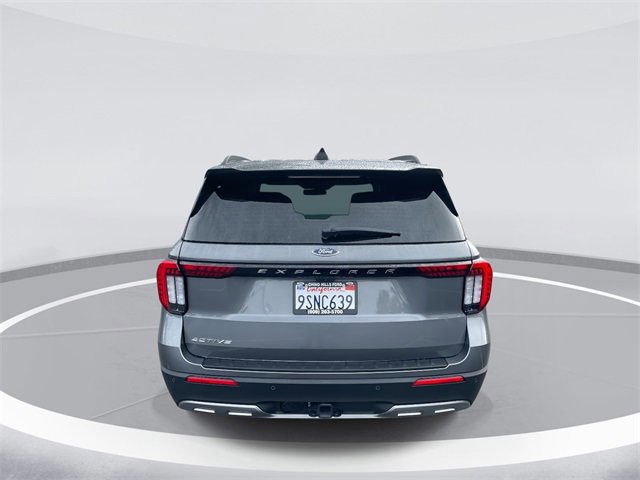 Certified 2025 Ford Explorer Active w/ Active Comfort Package image 4