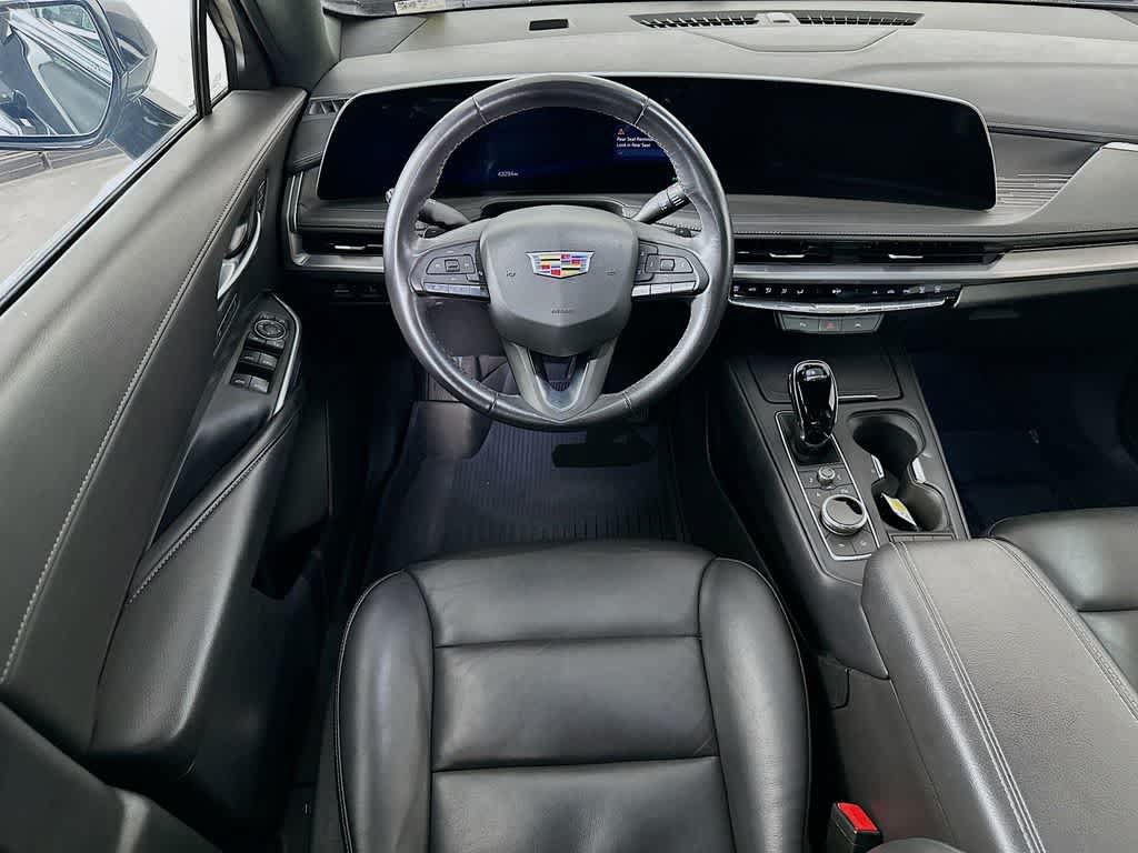 Used 2024 Cadillac XT4 Premium Luxury FWD image 10