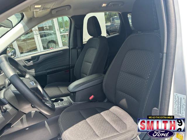Certified 2025 Ford Escape Active AWD/4WD image 16