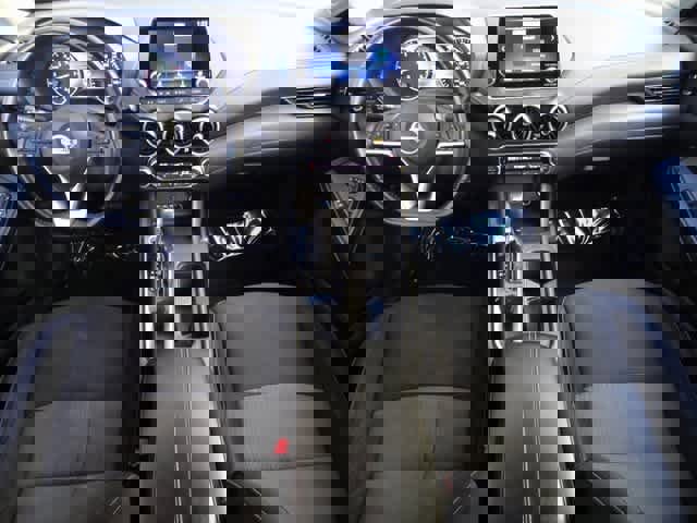 Used 2021 Nissan Sentra SV image 10