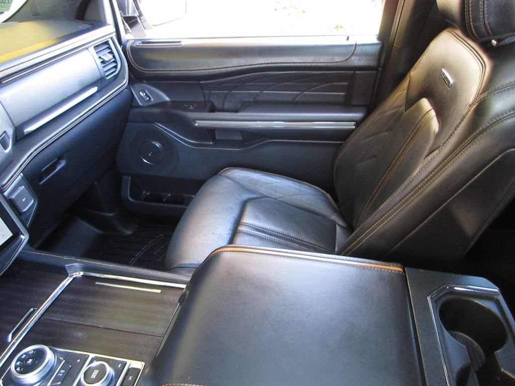 Certified 2022 Ford Expedition Max Platinum AWD/4WD image 24