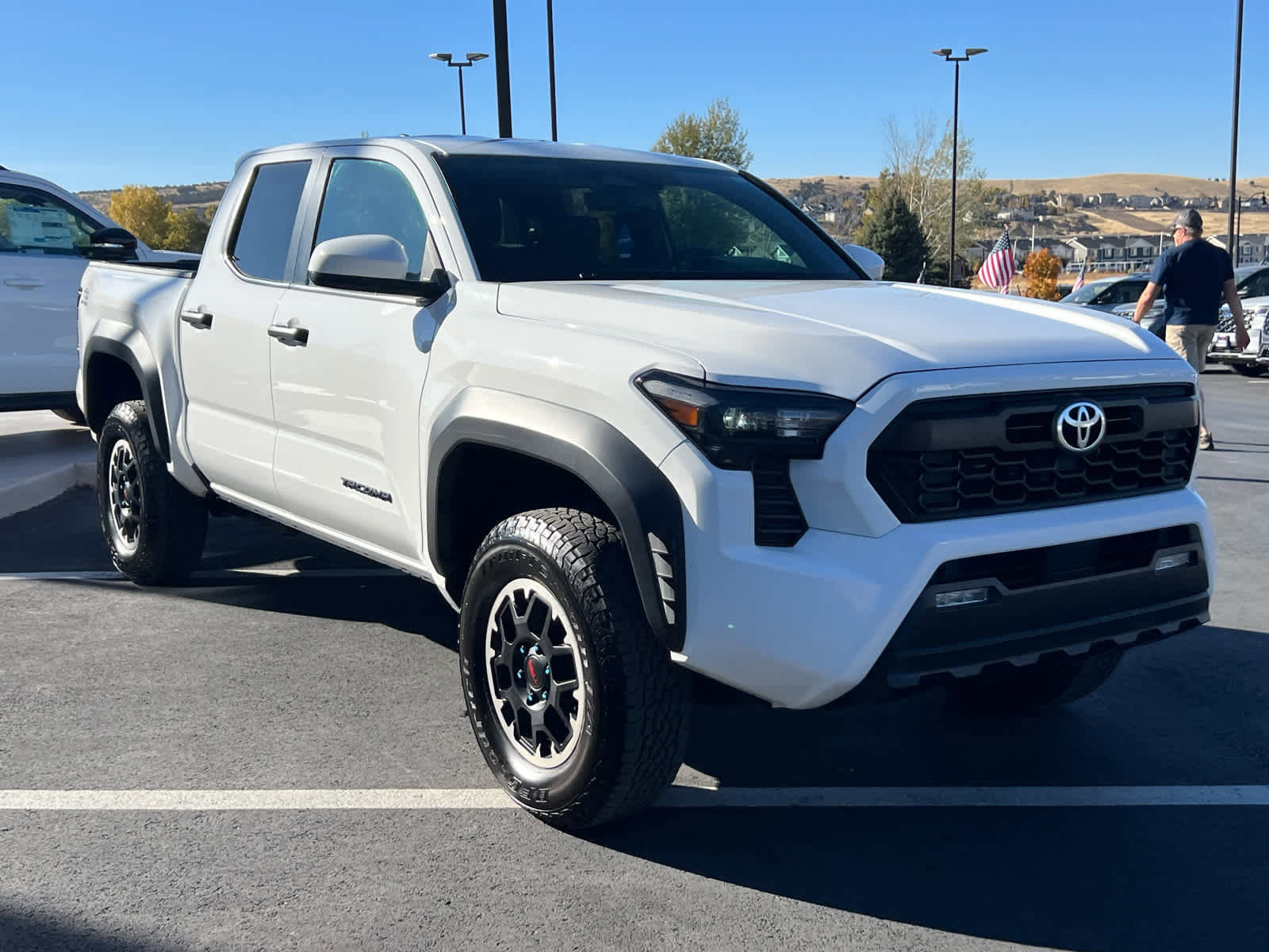 Used 2024 Toyota Tacoma TRD Off-Road image 10