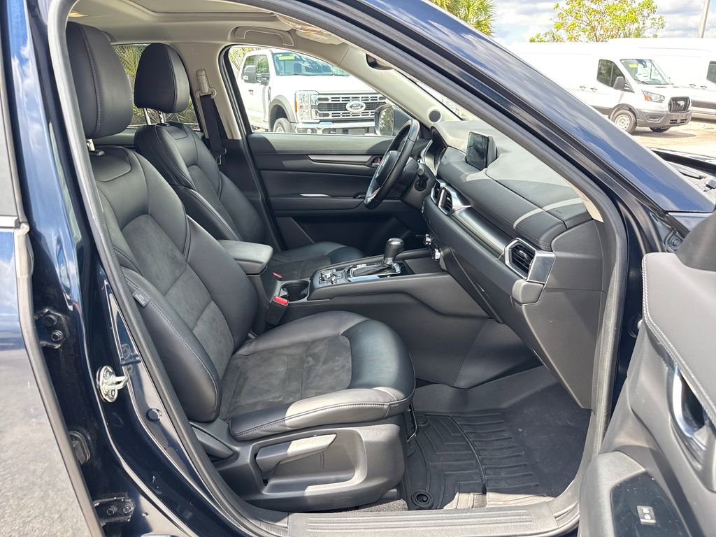 Used 2017 MAZDA CX-5 Touring w/ Preferred Equipment Package FWD image 23