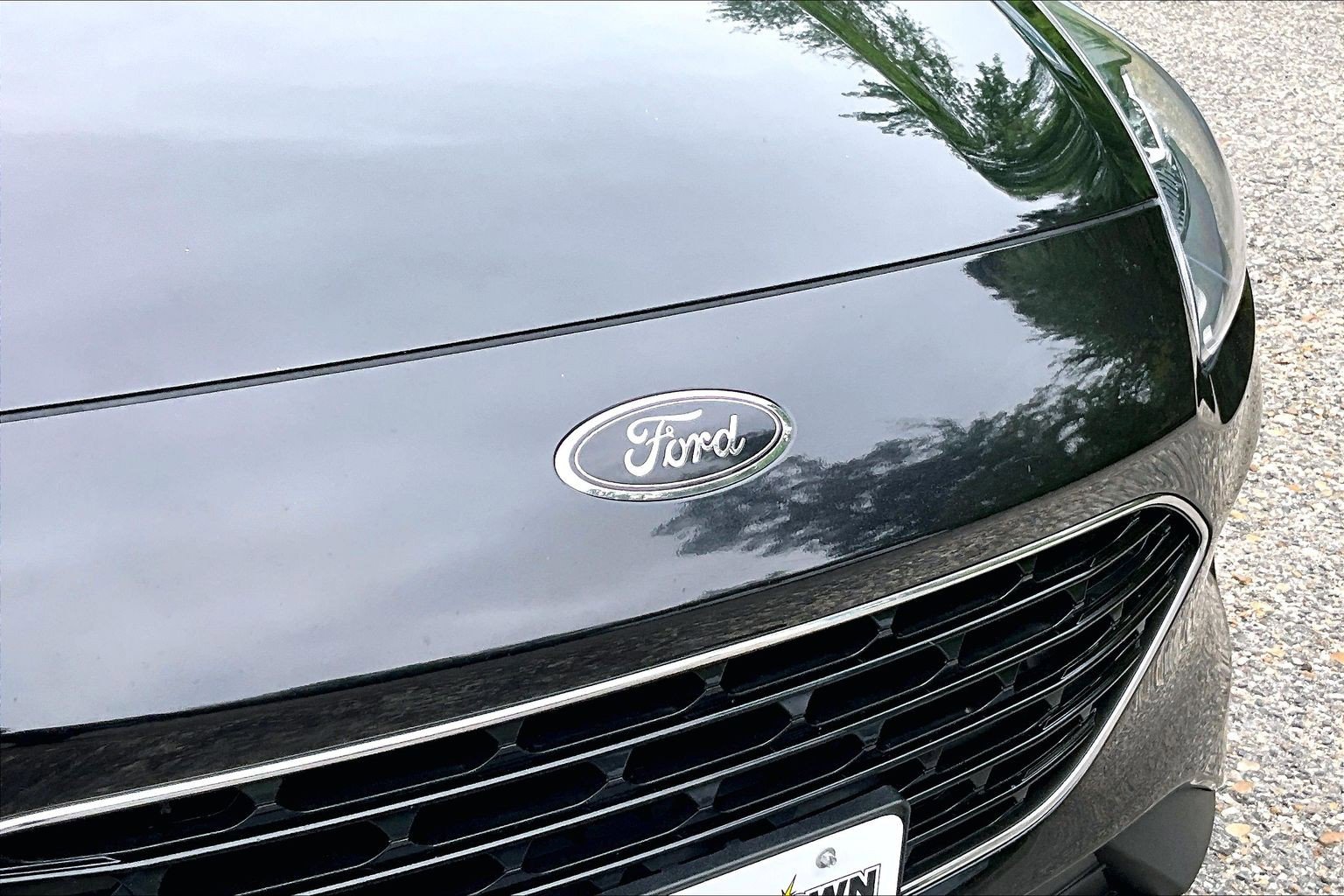 Certified 2022 Ford Escape SEL w/ SEL Stealth AWD Package image 28