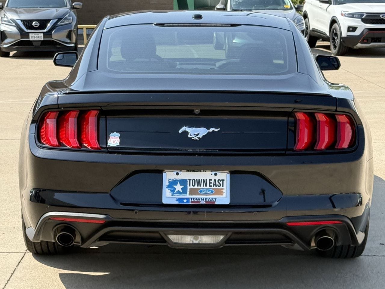 Certified 2018 Ford Mustang Premium RWD image 6