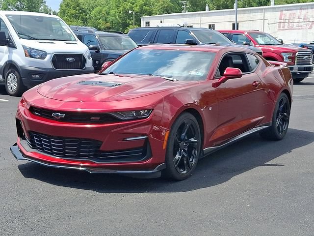 Used 2022 Chevrolet Camaro SS RWD image 6