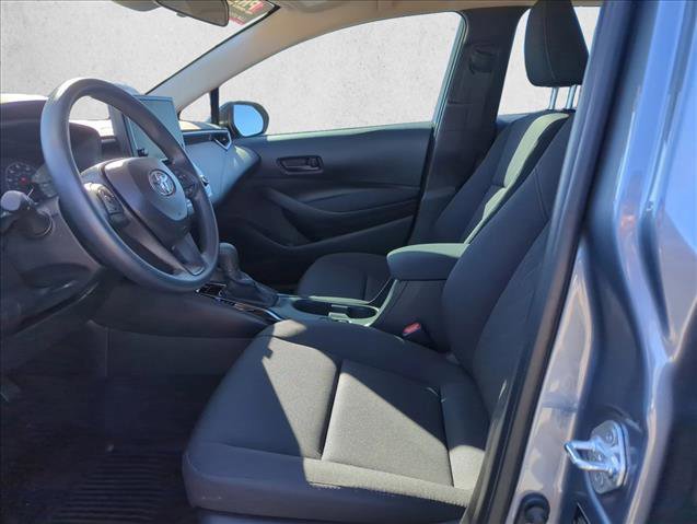 Used 2025 Toyota Corolla LE image 18