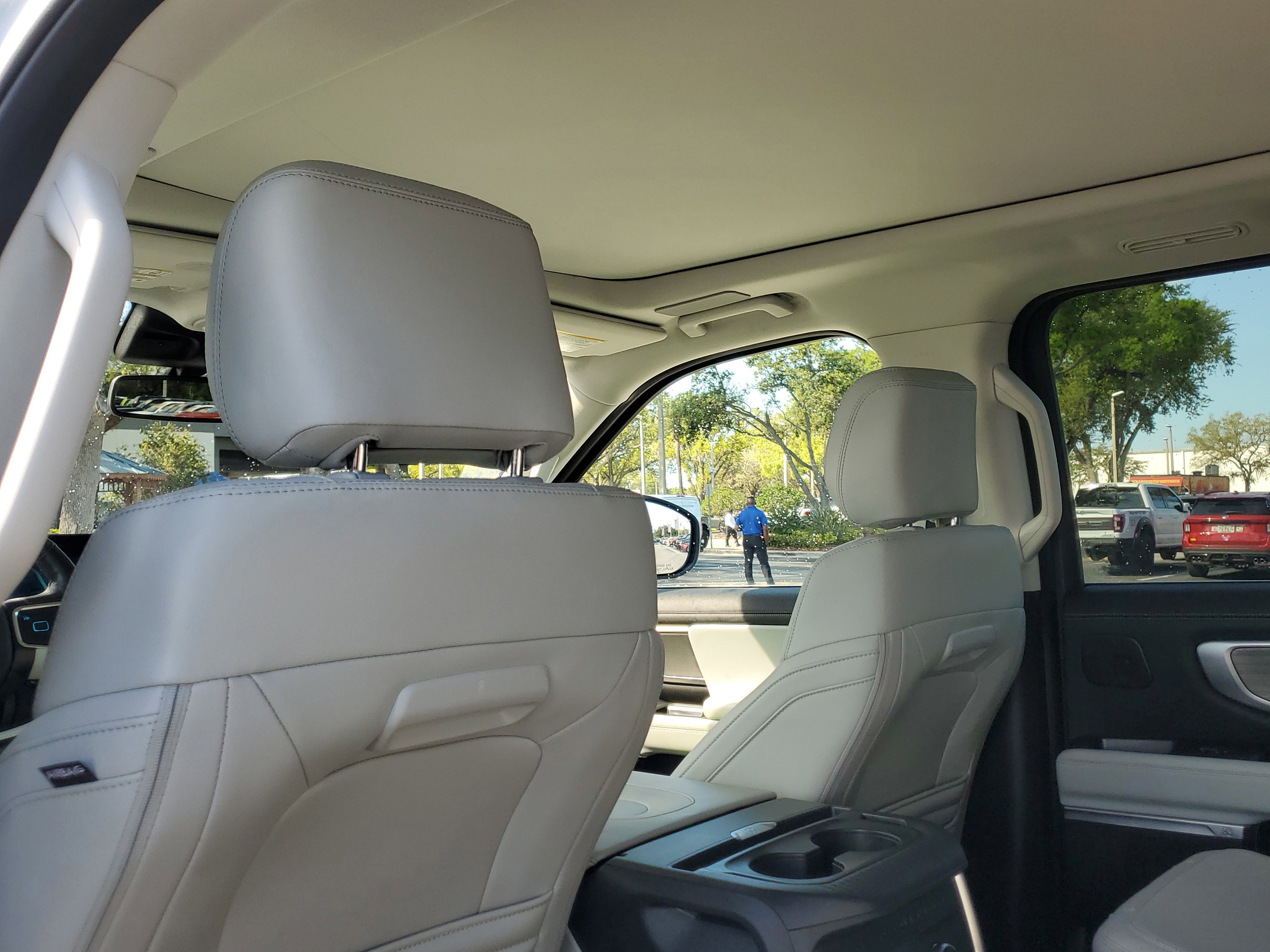 Certified 2025 Ford Expedition Platinum w/ Driver's Package image 14