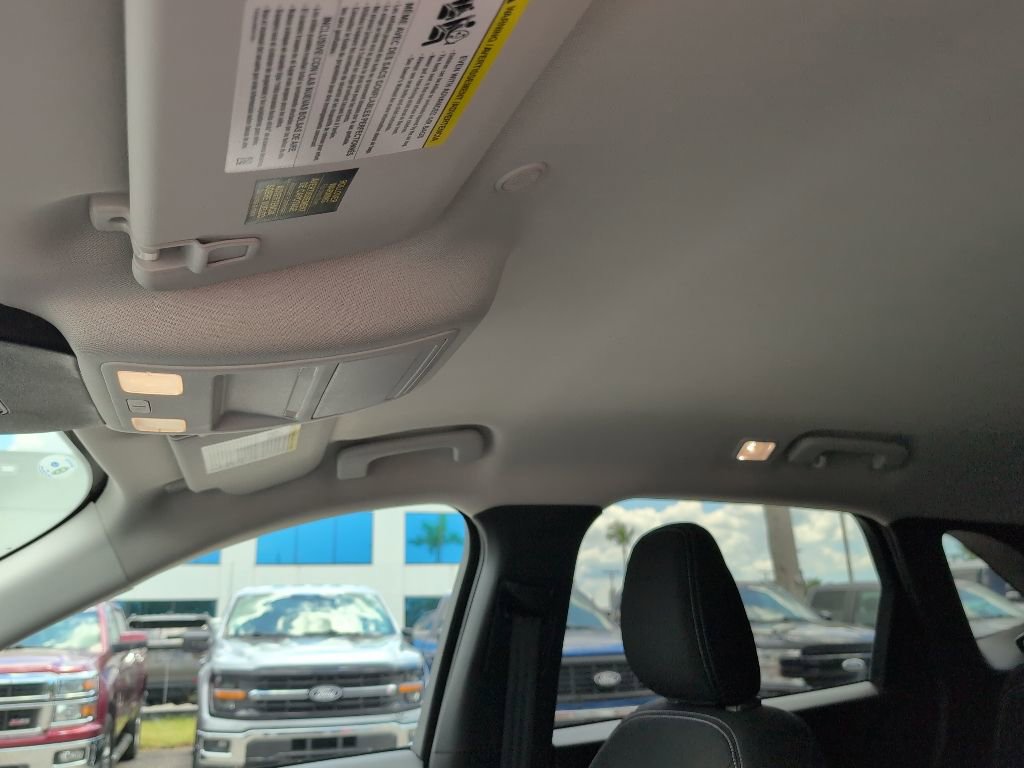 Certified 2023 Ford Escape Active w/ Cold Weather Package FWD image 10