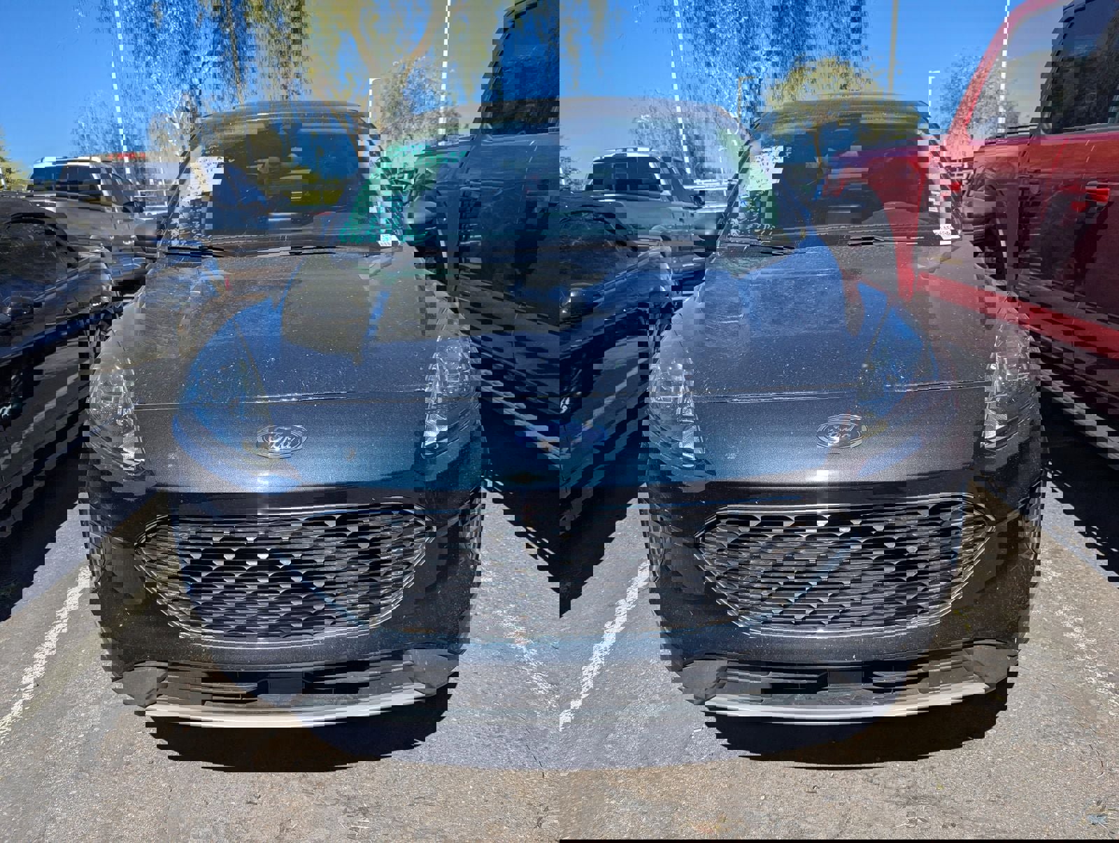 Certified 2022 Ford Escape SE image 2