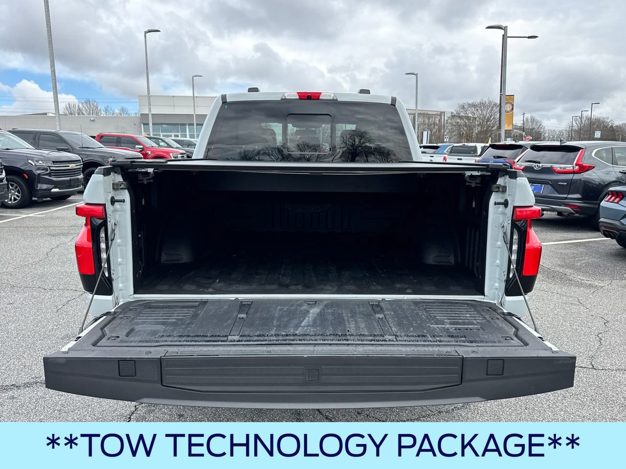 Certified 2023 Ford F150 Lightning Platinum image 23