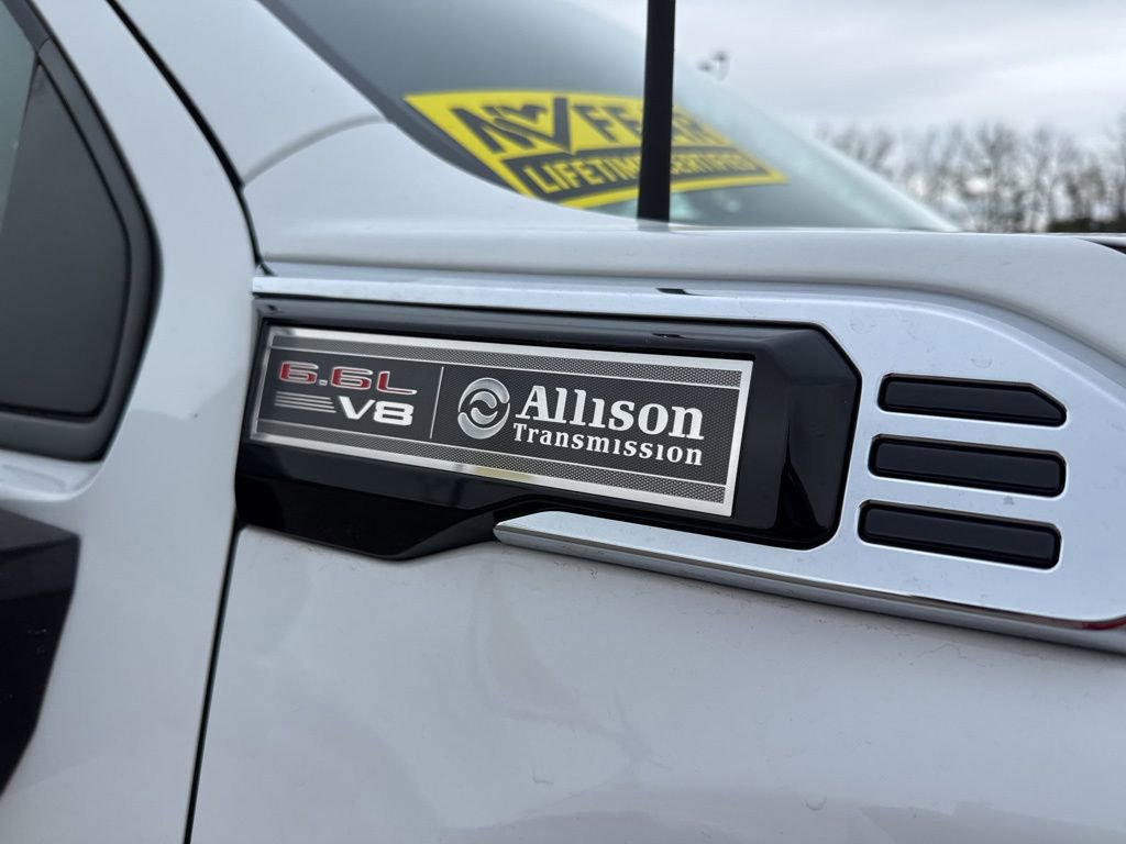 Used 2024 GMC Sierra 2500 Pro w/ Convenience Package image 10