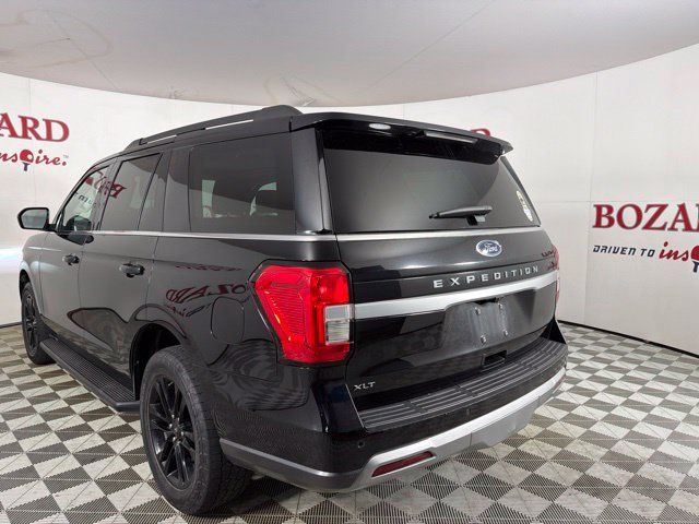 Certified 2024 Ford Expedition XLT RWD image 11