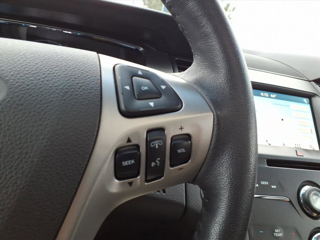 Certified 2018 Ford Taurus SEL w/ Equipment Group 201A image 18