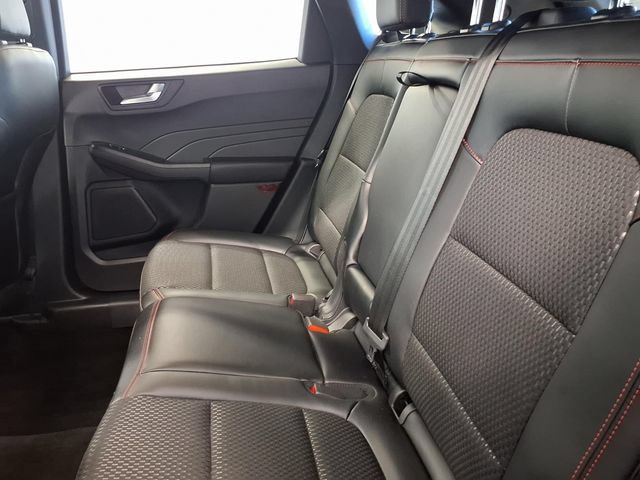 Certified 2024 Ford Escape ST-Line w/ Tech Pack #1 AWD/4WD image 7