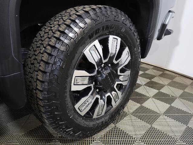 Used 2024 GMC Sierra 3500 Denali w/ Denali Reserve Package image 37