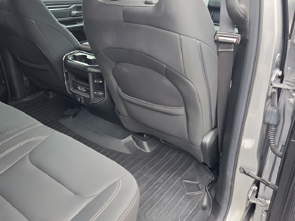 Used 2019 RAM 1500 Big Horn AWD/4WD image 33